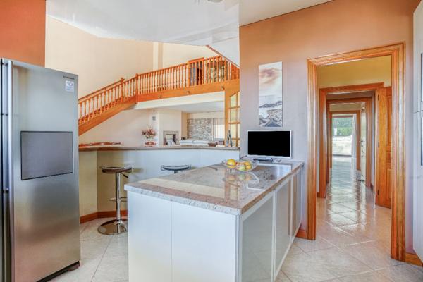 Maison VIRY-CHATILLON - GRAND PARIS - 12 pièce(s) 5 chambres 350m²