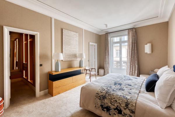 Vente Appartement de luxe Paris 8 8 Pièces 348 m²
