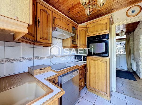 MAISON  AVEC  GARAGE PARKINGS ET  GRAND JARDIN – 613 m² DE TERRAIN – VITRY-SUR-SEINE ARDOINES