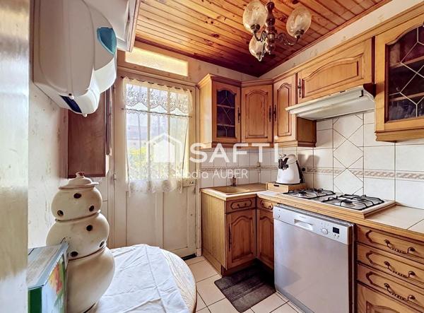 MAISON  AVEC  GARAGE PARKINGS ET  GRAND JARDIN – 613 m² DE TERRAIN – VITRY-SUR-SEINE ARDOINES