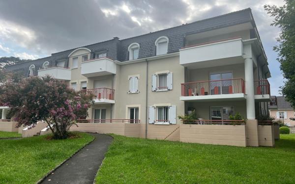 Appartement à vendre    2 pièces • 42,99 m2 Pau