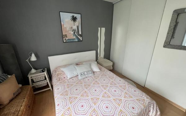 Appartement à vendre    2 pièces • 42,99 m2 Pau