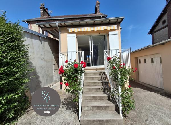 Maison ancienne rénovée proximité des commodités