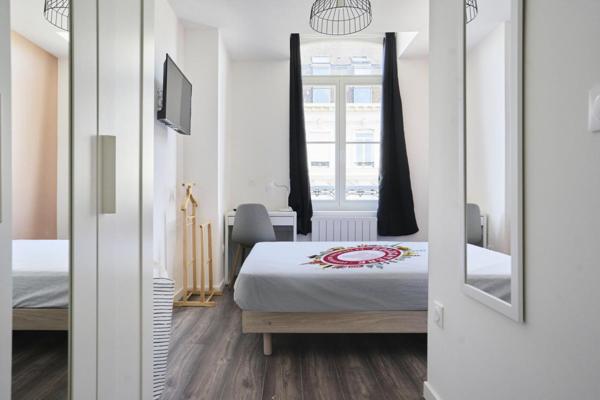A LOUER : T1 à LILLE • RUE SOLFERINO - SEBASTOPOL • 675 € CC • Réf. 1501-7