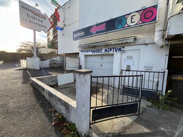 Local commercial Ris Orangis 58.90 m2