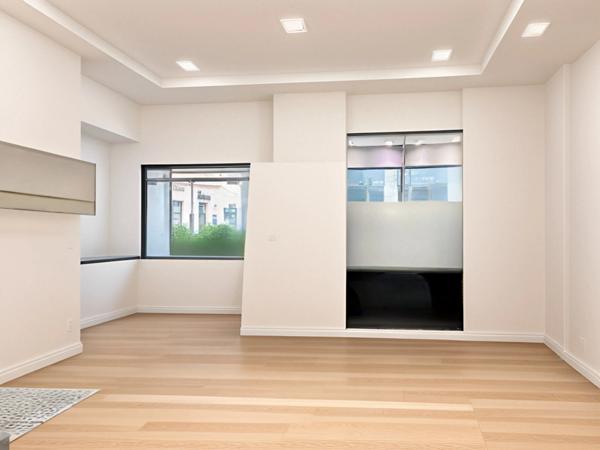 Local/bureau Dépt Rhône (69) – LYON 4ᵉ Arr. EXCLUSIVITÉ – CESSION DE DROIT AU BAIL – LOCAL COMMERCIAL 85 m2