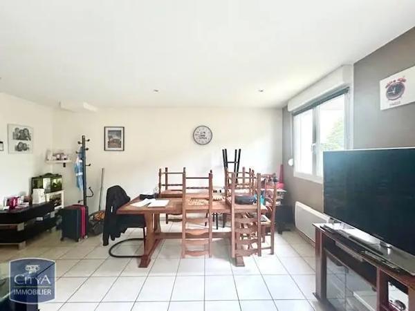 Maison à louer 4 pièces 80.14m² Morestel (38510)