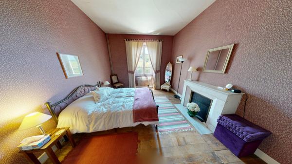 Cuxac Cabardes, Grande maison de village Ancienne pharmacie