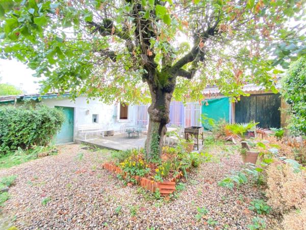 Maison à restaurer à vendre à Libourne en Gironde (33500), ref : 11633/475