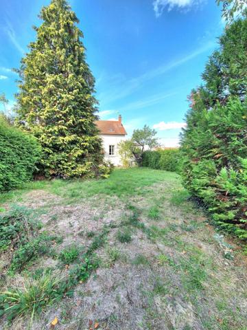 MAISON SUR SOUS SOL