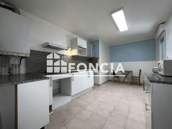 Location Appartement 3 pièces 78.72 m² - 5 RUE OTTAVI Villeurbanne 69100