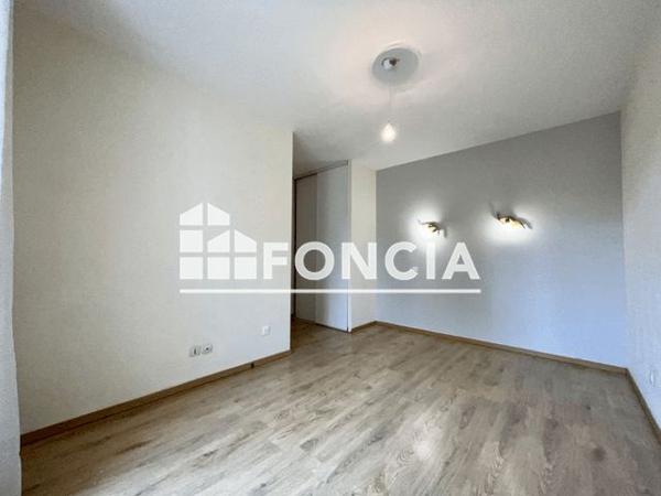 Location Appartement 3 pièces 78.72 m² - 5 RUE OTTAVI Villeurbanne 69100