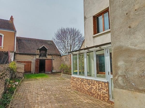 Maison à vendre    4 pièces •  Huriel