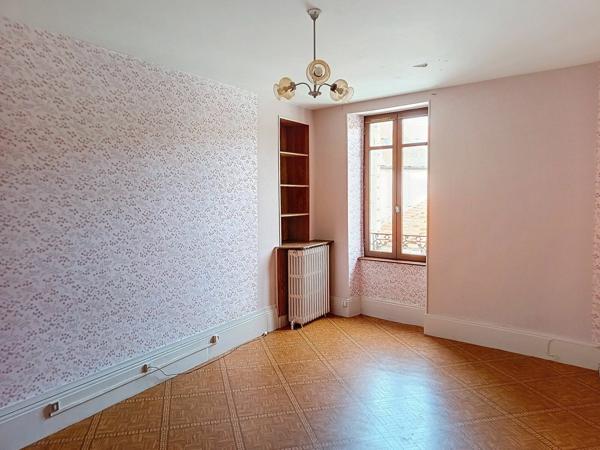 Maison à vendre    4 pièces •  Huriel