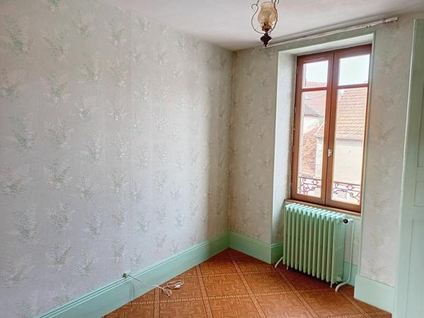 Maison à vendre    4 pièces •  Huriel