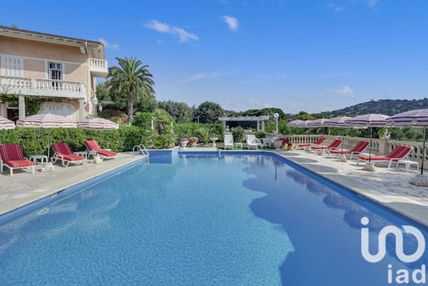 Maison à vendre 58 pièces 850 m² La Croix-Valmer