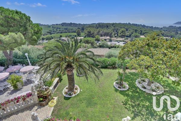 Maison à vendre 58 pièces 850 m² La Croix-Valmer