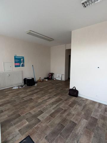 A vendre - Bureaux Limoges 2 pièce(s) 40 m² proche Mairie Limoges