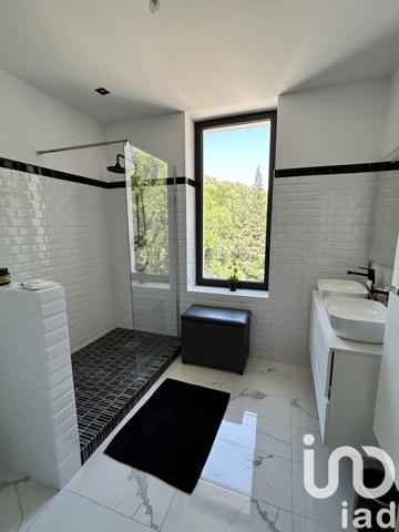 Maison à vendre 5 pièces 270 m² Meyreuil