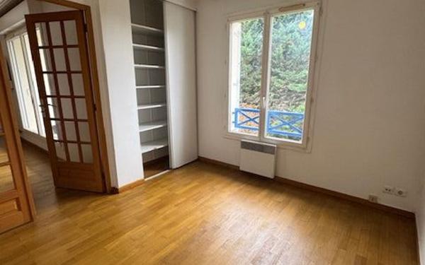 Appartement à louer    5 pièces •  Brunoy