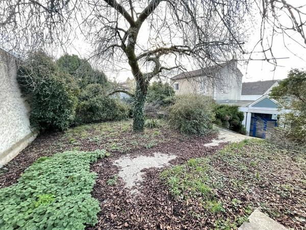 BUREAUX 252M² A L'ACHAT AVEC VISIBILITÉ COMMERCIALE DANS VOTRE SECTEUR
