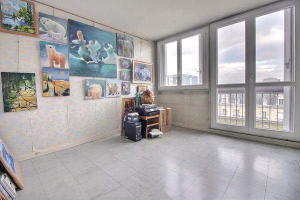 Appartement familial 4 pièces avec balcon et vue sur la Seine