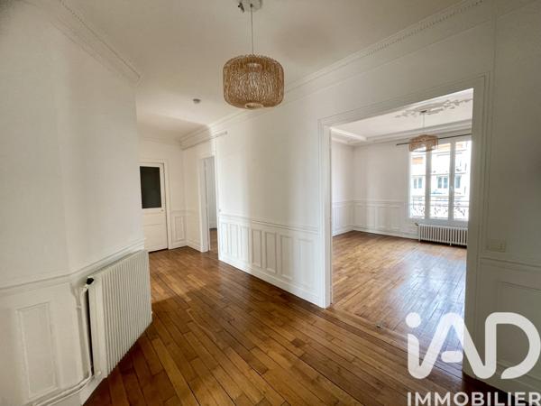 Location appartement 3 pièces 84 m² Montrouge