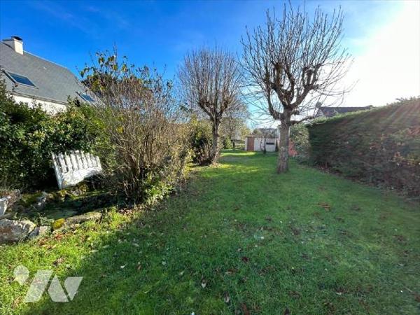 Idéalement situé entre le Passous et l'école de voile, cette maison de 59 m2 vous séduira par s...