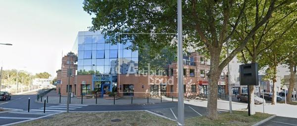 Plateau de bureaux à vendre - ESSONNE