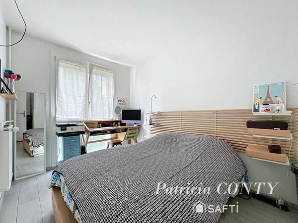 Appartement calme et lumineux à 2 pas du Village