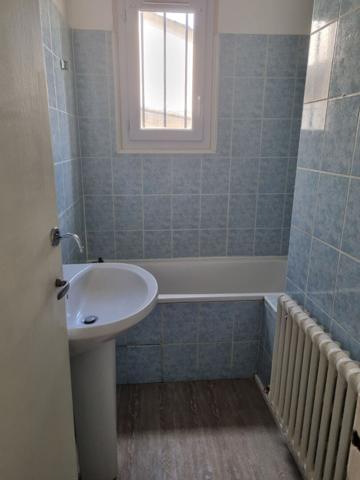 Appartement Etampes 3 pièce(s) 51.84 m2