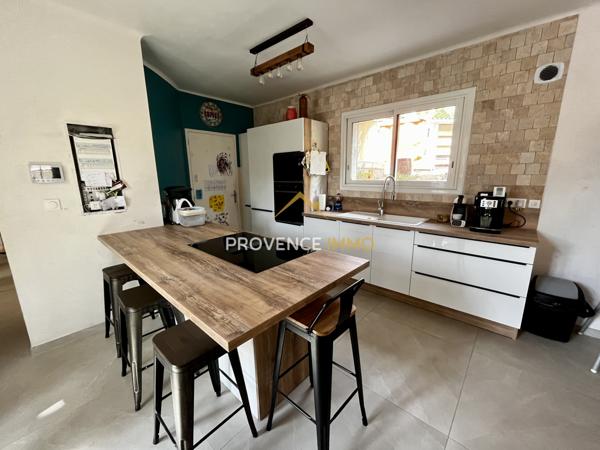 Salon-de-Provence (13300) Villa 172m² - Garage 26m² - Terrain 912m²