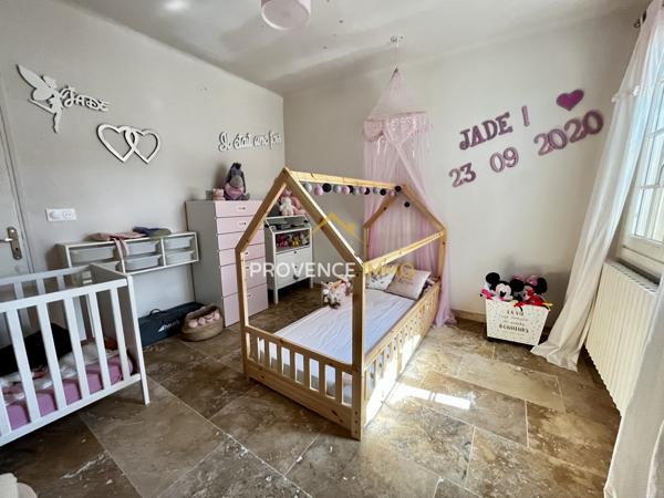 Salon-de-Provence (13300) Villa 172m² - Garage 26m² - Terrain 912m²