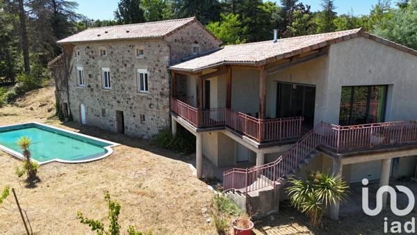 Maison à vendre 7 pièces 241 m² Aubenas