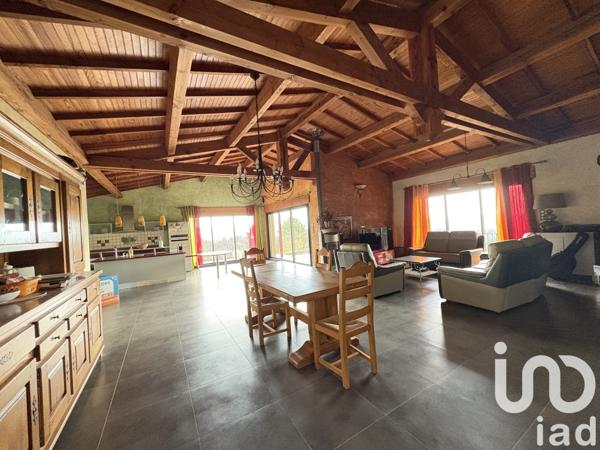 Maison à vendre 7 pièces 241 m² Aubenas