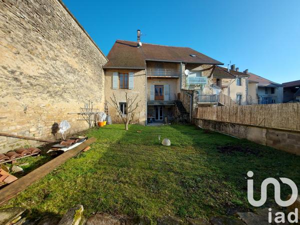 Maison à vendre 9 pièces 236 m² Orgelet
