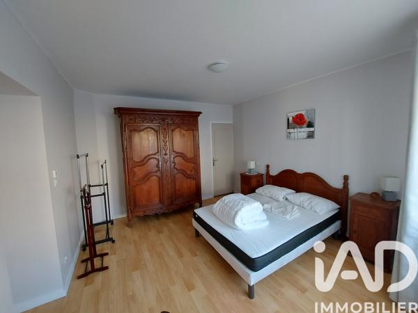 Maison à vendre 9 pièces 236 m² Orgelet