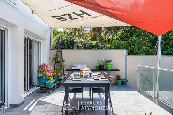 Vue mer et volumes généreux au coeur de la Joselière