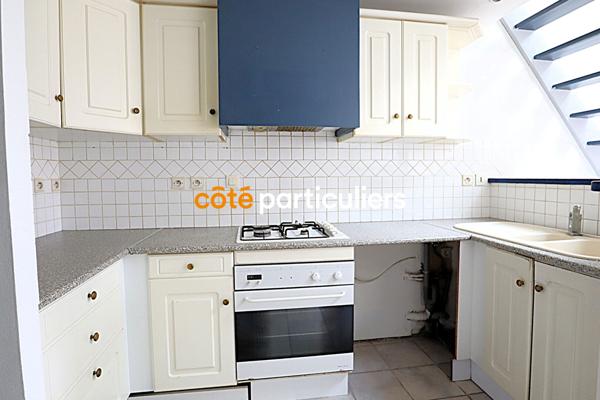 Vente Appartement81,46 m² - 4 Pièces - ROQUEBRUNE SUR ARGENS (83520)
