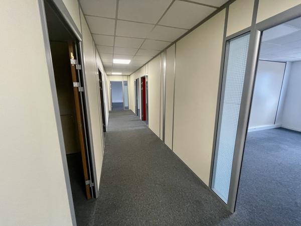 Bureaux à louer à LE PETIT QUEVILLY 76140