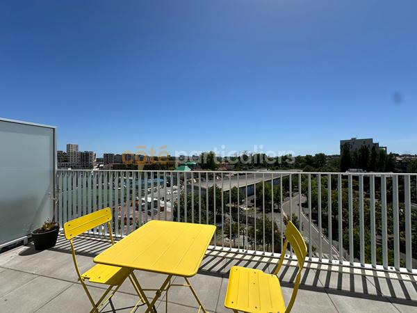 Location
                Appartement70 m² - 3 Pièces -
                    BORDEAUX (33100)