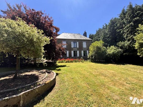 SECTEUR LENAULT - MAISON D'HABITATION EN PIERRE AVEC JARDIN