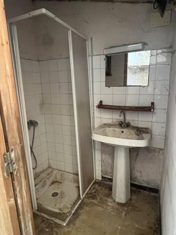 Villesiscle (11150) VILLESISCLE - EXCLUSIVITE - MAISON DE VILLAGE AVEC GRAND GARAGE ET COUR INTERIEURE