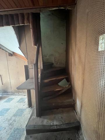 Villesiscle (11150) VILLESISCLE - EXCLUSIVITE - MAISON DE VILLAGE AVEC GRAND GARAGE ET COUR INTERIEURE