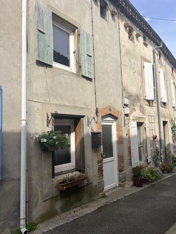 Villesiscle (11150) VILLESISCLE - EXCLUSIVITE - MAISON DE VILLAGE AVEC GRAND GARAGE ET COUR INTERIEURE