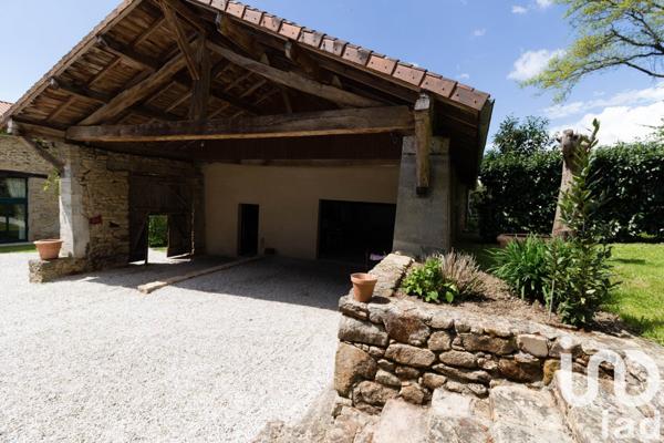 Maison à vendre 7 pièces 249 m² Verneuil-sur-Vienne