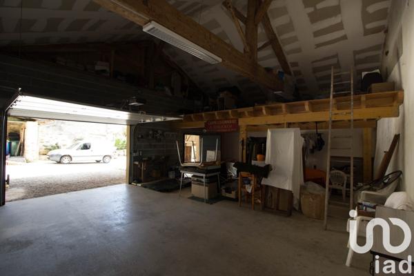 Maison à vendre 7 pièces 249 m² Verneuil-sur-Vienne