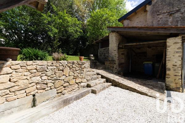 Maison à vendre 7 pièces 249 m² Verneuil-sur-Vienne