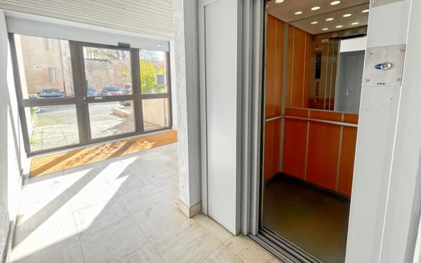 Appartement à vendre    4 pièces • 72,32 m2 Périgueux