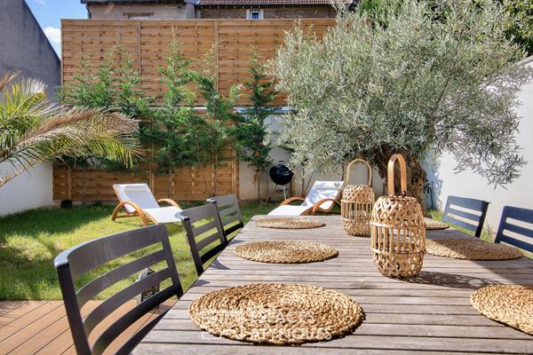 Élégante maison contemporaine avec terrasses et jardin à Fontenay-sous-Bois